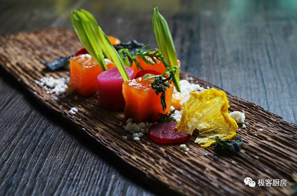 爱厨房亮相第三届滨海国际(微)电影节(图3) 厨房爱情文案_厨房爱情的偶像剧_爱厨房