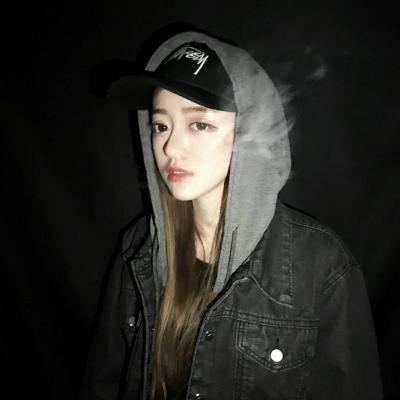 头像霸气快手图片_快手头像霸气_头像女生霸气冷酷清晰快手