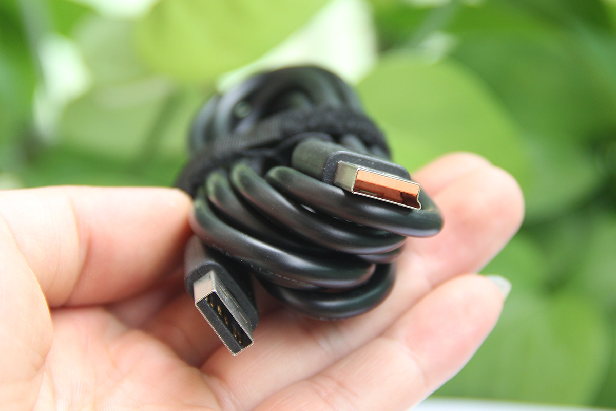 充电快速玩手机使游戏掉帧_怎样使手机玩游戏快速充电_充电快速玩手机使游戏变卡