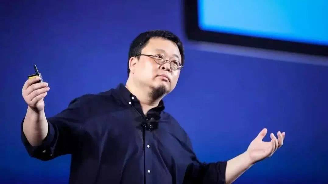 罗永浩锤子手机游戏养成_锤子罗永浩最新动态_锤子创始人罗永浩语录