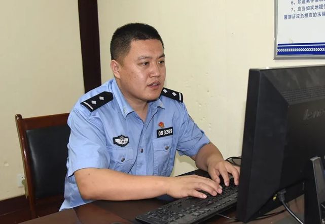 警察执法手机游戏_警察执法模拟器_警察手游游戏