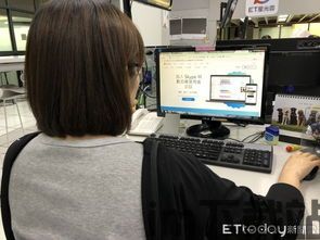 skype女,跨越时空的沟通桥梁(图1) skype女,跨越时空的沟通桥梁(图1)