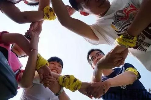 手链跑酷 (图2) 手链跑酷 (图2)