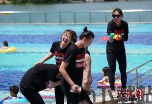天启行动游戏下载安卓版 (图1)